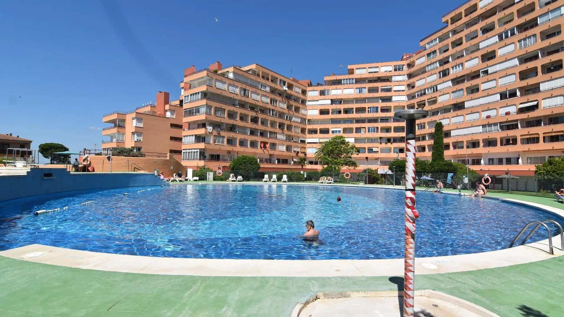 Apartamento Rnet - 600 Xaloc 05-34 Rosas